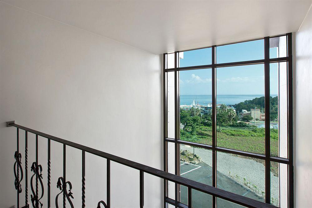 Familia Hotel Seogwipo Bagian luar foto